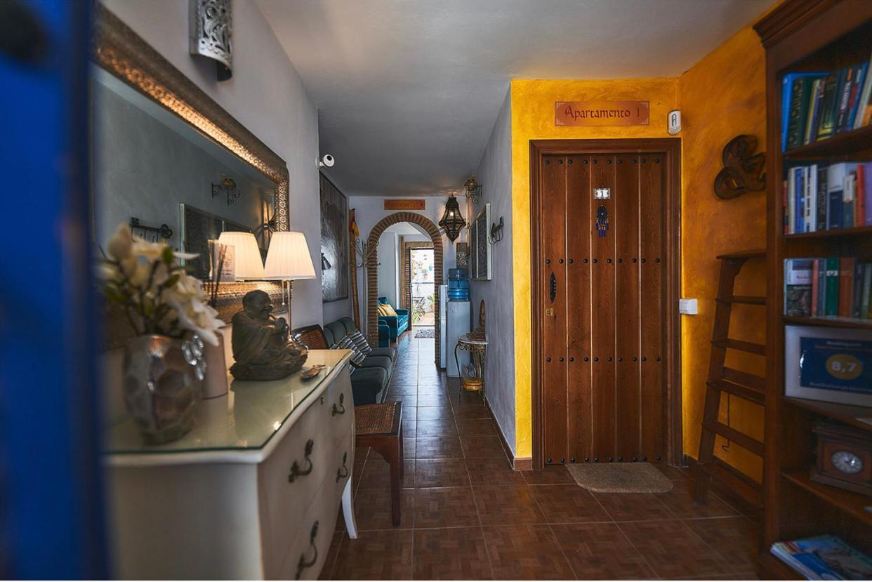 Buddhalounge Apartments Ронда Екстер'єр фото